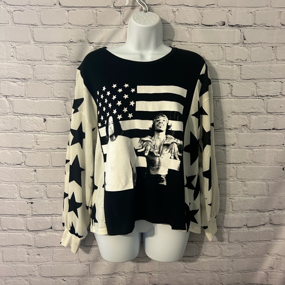 Visit my closet for all my latest Upcycled Tees and Custom requests - Picture 4 of 14